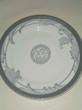 Versace Rosenthal Arabesque Ice plate new